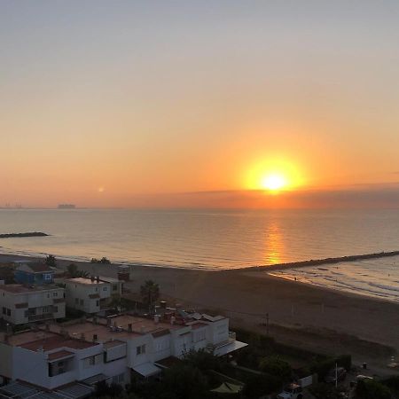 شقة فالنسيا  في Apartamento En La Playa المظهر الخارجي الصورة